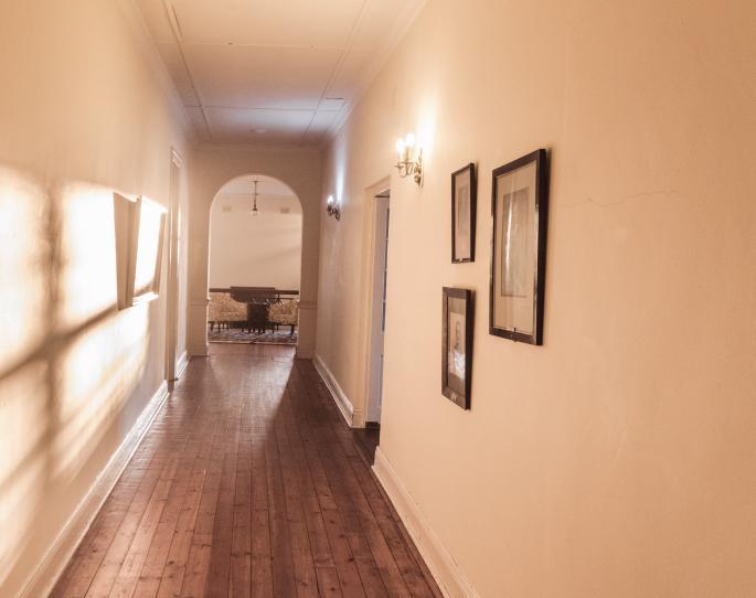 Bulawayo Club Hotel Bagian luar foto
